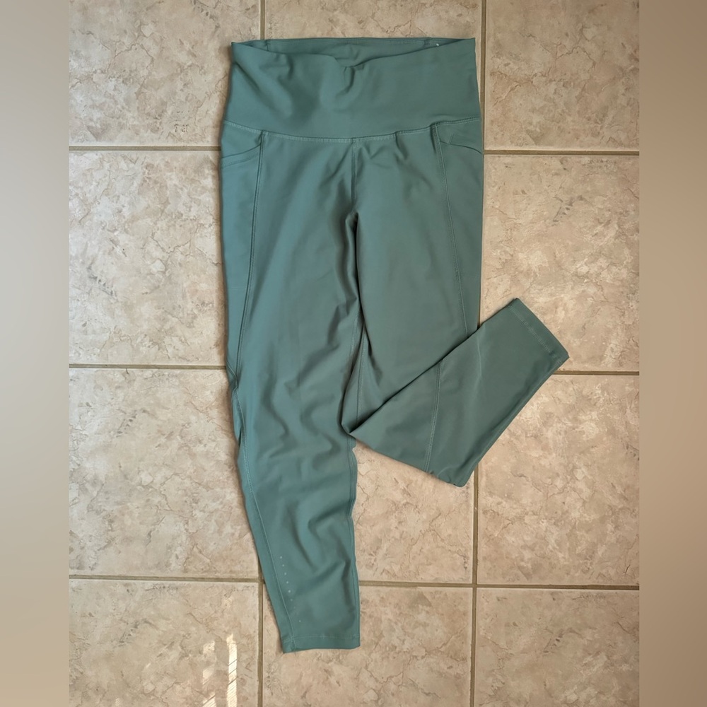 Old Navy Powersoft ankle leggings